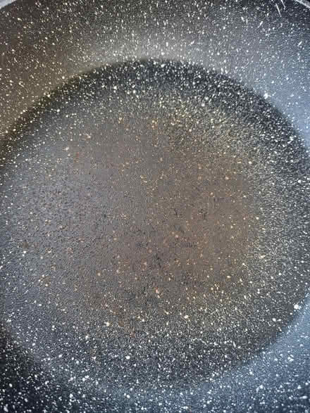 Photo of free Scoville frying pan (Mansfield Ng18) #2