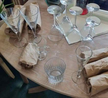 Photo of free Glasses selection (Welling, DA16) #1