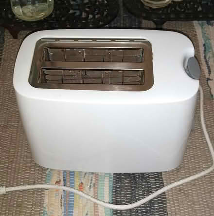 Photo of free Toaster (Heaton BD9) #1