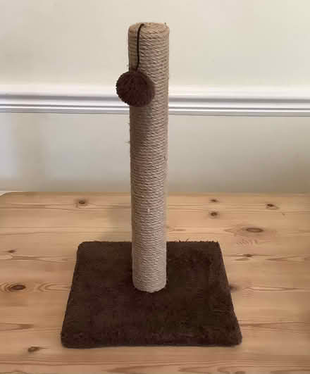 Photo of free Cat scratching post (Greatmoor SK2) #1