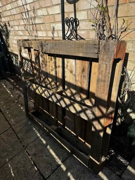 Photo of free 2 pallets (Spalding PE11) #1