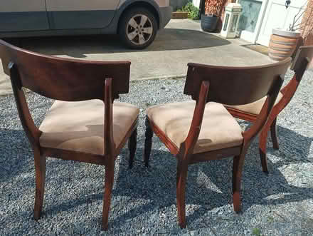 Photo of free 5 x dining chairs (Greystones) #2