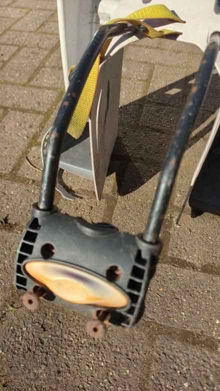 Photo of free Child bike seat (CB22) #3