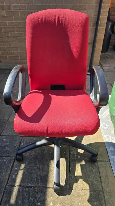 Photo of free Red office chair (Harlow, CM19) #1