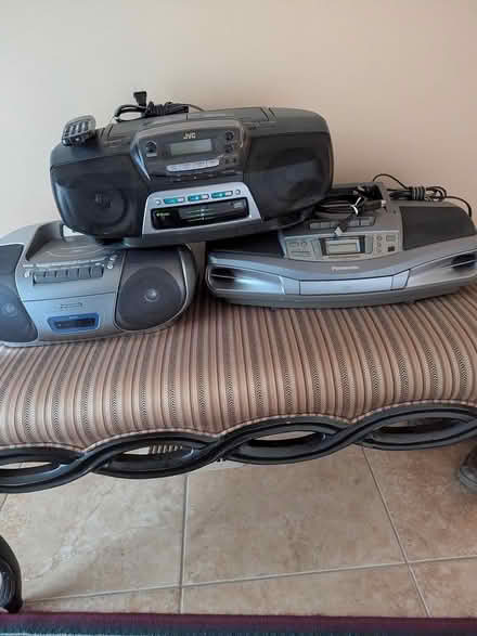 Photo of free Radios (College Ave. W & Scotsdale) #1