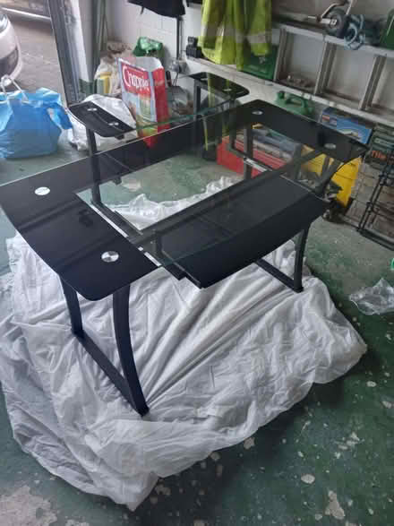 Photo of free Computer desk (Rainham ME8) #1