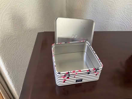 Photo of free Small tin (Sale M33) #2