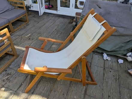 Photo of free Wooden folding deckchair (some screws missing) (Brockley SE14) #1
