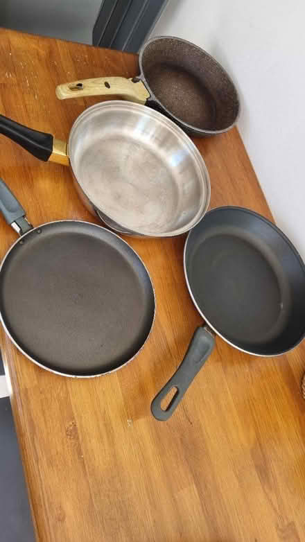 Photo of free Cooking pans different sizes (Guildford GU1 4) #1