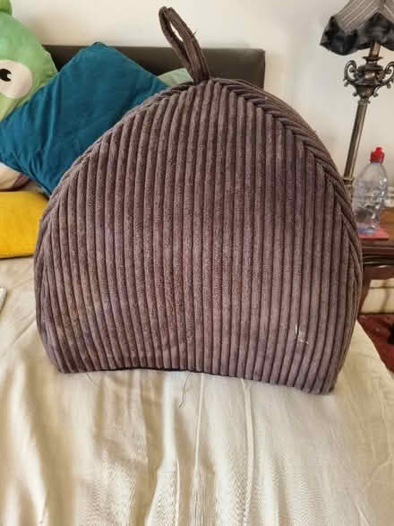 Photo of free Cat Bed (Abraham Heights LA1) #1