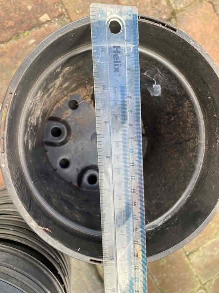 Photo of free Flowerpots (West Wickham area) #3