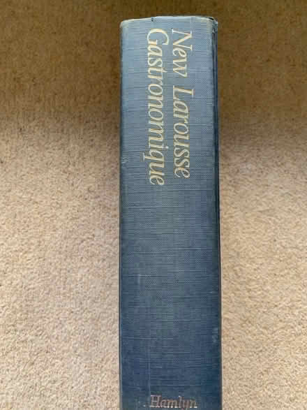 Photo of free Larousse Gastronomique cookery book (Gobowen SY10) #1
