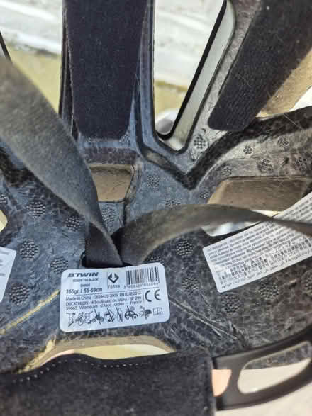 Photo of free Cycle helmets (TW2) #1