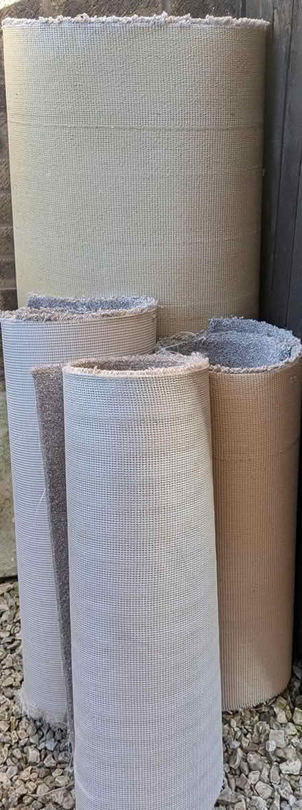 Photo of free Carpet pieces (Barnsley s75) #1