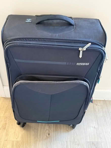 Photo of free American tourister medium bag (Trumpington Meadows CB2) #3