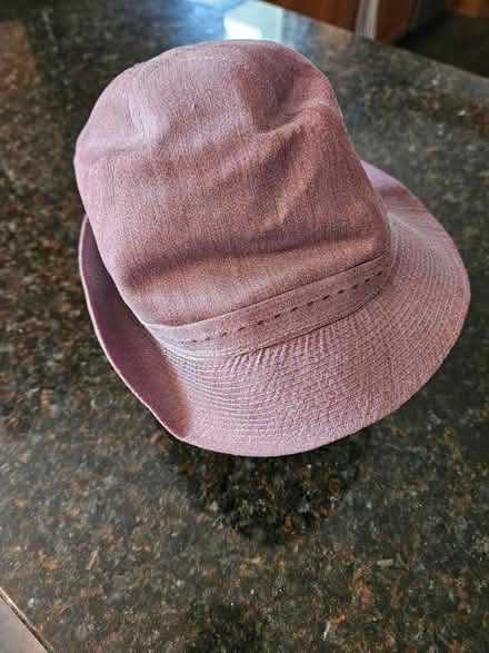 Photo of free Tiny vintage shoes & hat for dolls (Cary) #2