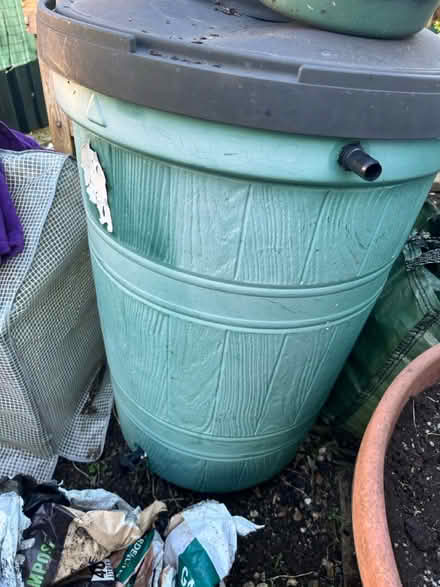 Photo of free Water butt (OX7 Chipping Norton) #2