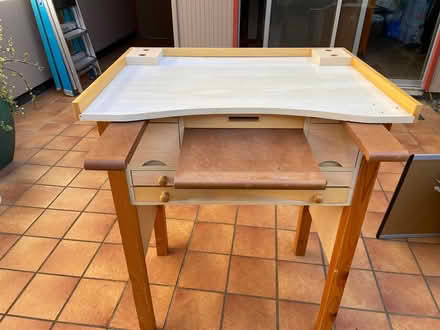 Photo of free Small Jewelry Bench (Willow Glen - Dry Creek) #1