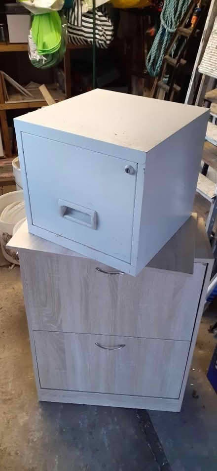 Photo of free One drawer filing cabinet (Longley S5) #1