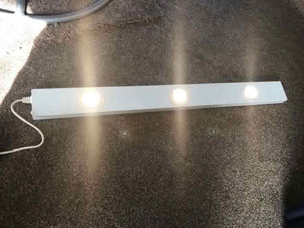 Photo of free Triple under cabinet light (EN4 East Barnet) #3