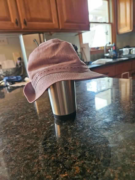 Photo of free Tiny vintage shoes & hat for dolls (Cary) #3