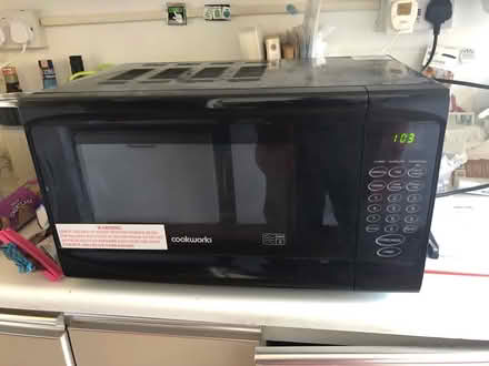 Photo of free Black Cook Works microwave (EN4 East Barnet) #1