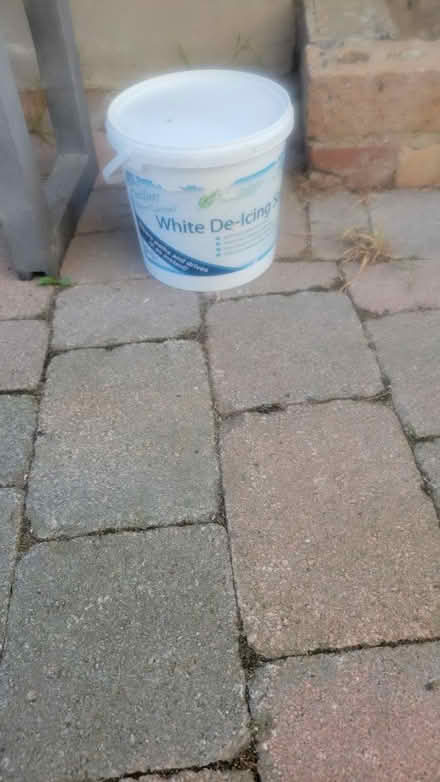 Photo of free De-ice salt (South Norwood SE25) #1