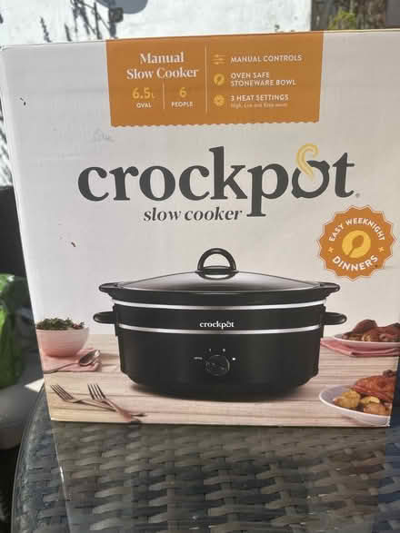 Photo of free Crockpot Slow Cooker New Boxed (Henley On Thames RG10) #1