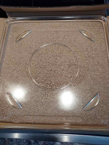 Photo of free Microwave Plate (Stonehouse) #1