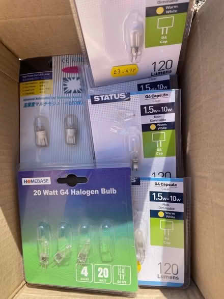 Photo of free A few G4 bulbs (Chesham Bois HP6) #1