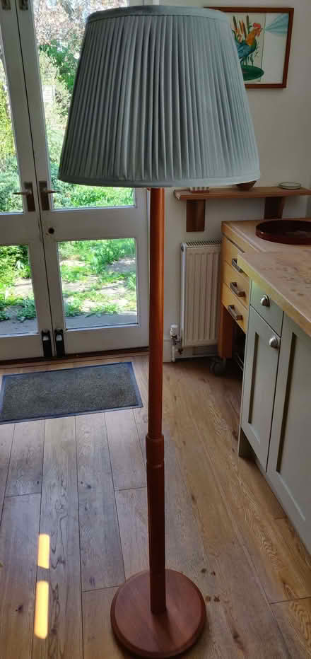 Photo of free Standard lamp (Oxford-Freegle CGA OX4) #1