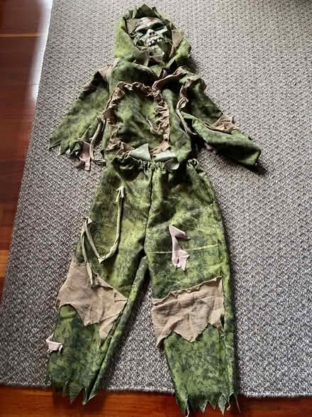 Photo of free Kids costume - Zombie (Glen Iris) #1