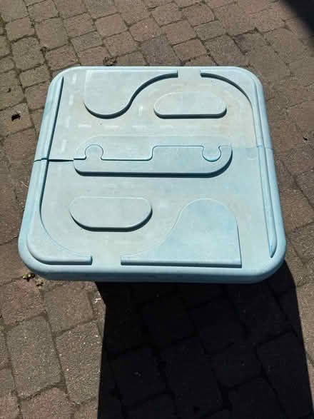 Photo of free Sand and water play table (Cheadle Hulme, Hazel Road, SK8) #2