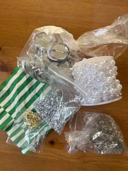 Photo of free various fashion craft supplies (N19) #1