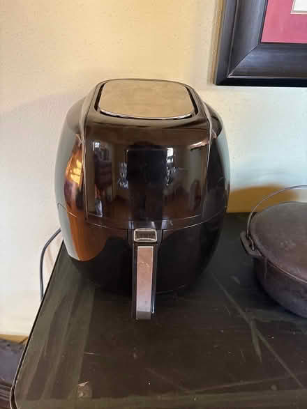 Photo of free Large air fryer (McKennan Park) #1