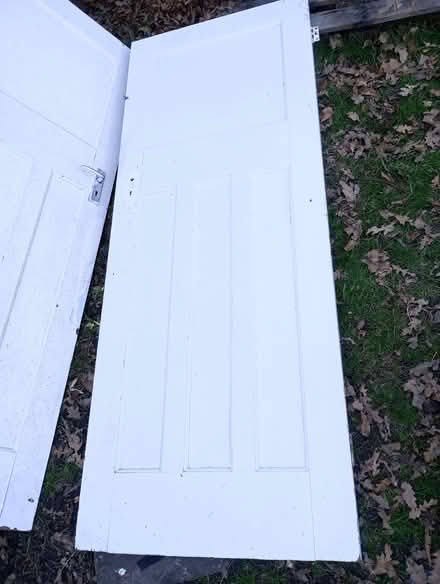 Photo of free 4 internal doors (Maidstone ME15) #1
