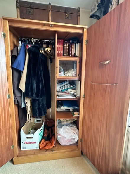 Photo of free Cool mid-century modern / 70s wood & veneer bedroom furnitur (Whoberley CV5) #2
