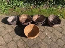 Photo of free Hanging Baskets (Ravensmoor CW5) #2