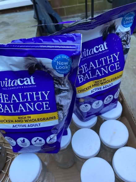 Photo of free Cat food (Tunbridge Wells) #1