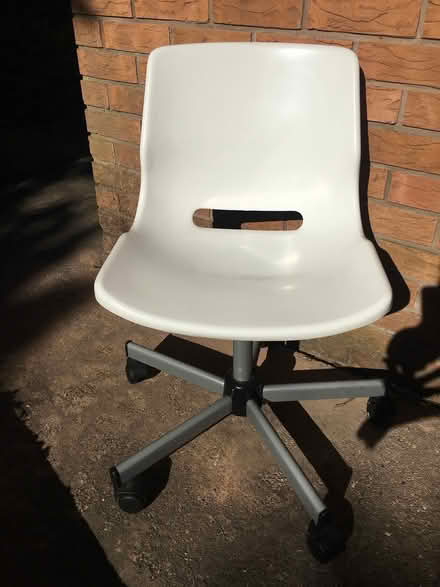 Photo of free IKEA swivel office desk chair (Brincliffe S11) #1