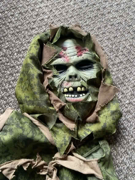 Photo of free Kids costume - Zombie (Glen Iris) #2