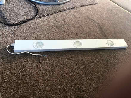 Photo of free Triple under cabinet light (EN4 East Barnet) #1