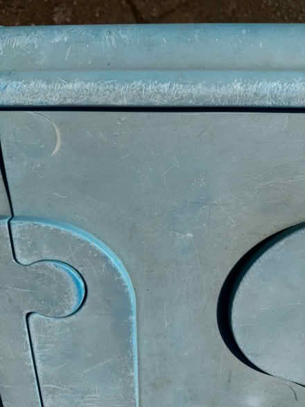 Photo of free Sand and water play table (Cheadle Hulme, Hazel Road, SK8) #4