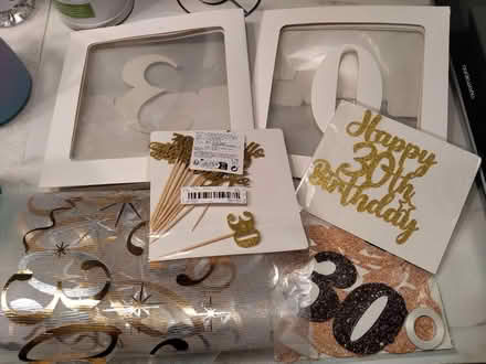 Photo of free 30th birthday decoration (New Addington) #1