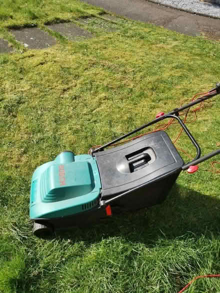 Photo of free Not working lawn mower (East Craigs EH12) #1