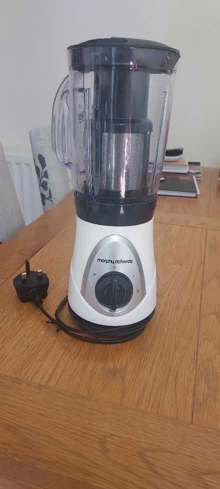Photo of free Blender with juicing attachment (Tonbridge) #2