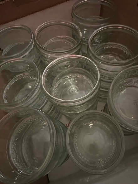 Photo of free 35 Gu pots (Stroud Green N4) #1
