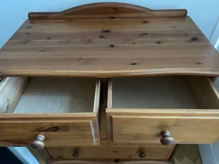 Photo of free Pine chest of drawers (Park street, AL2) #2