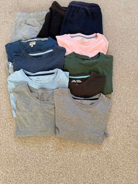 Photo of free Men’s large T-shirts and shorts (Stone Cross BN24) #1