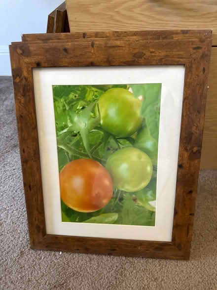 Photo of free 7 picture frames (GL4) #2